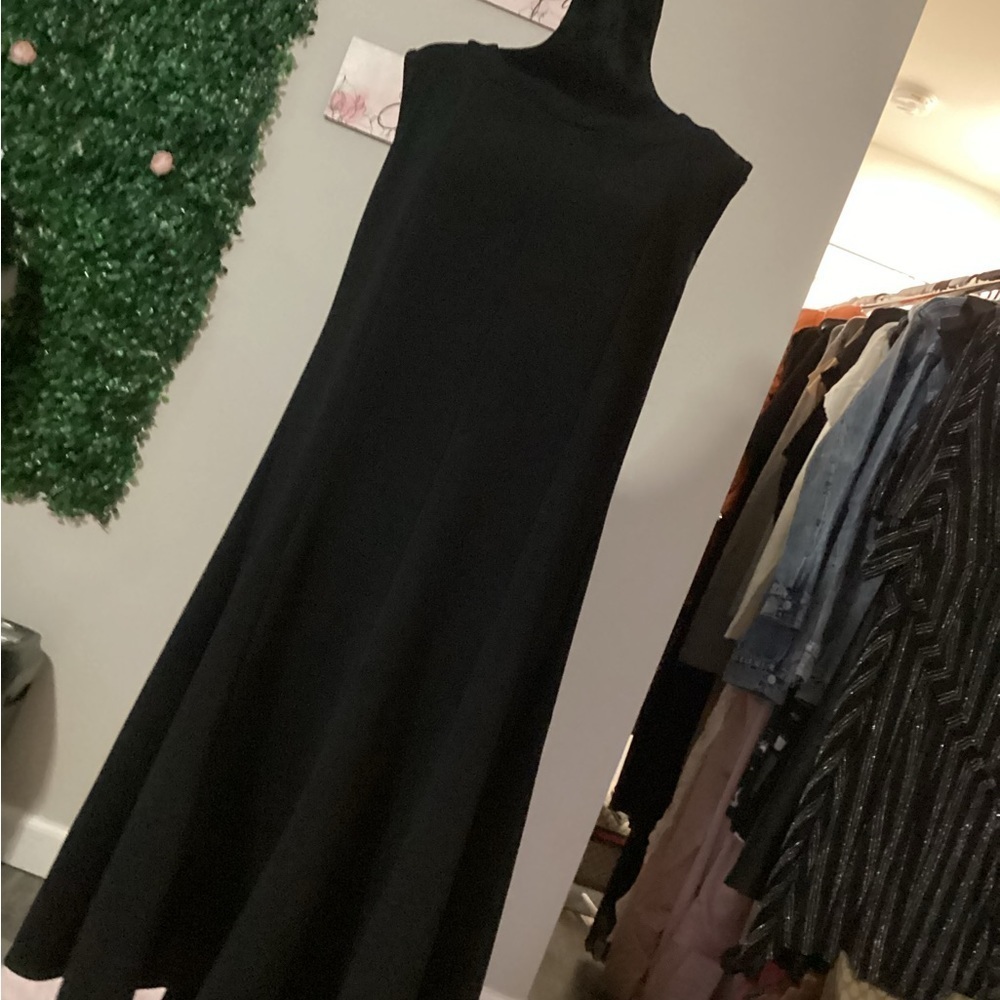 Torrid - Picture 3 of 3